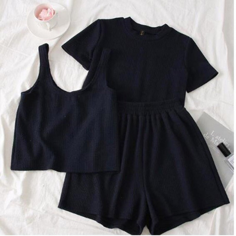 Heliar Pink O-Neck T-Shirt And Shorts And Camis Women Three Pcs Sets Pants Sets Femme Female Outfits 2022 Summer Suits Women