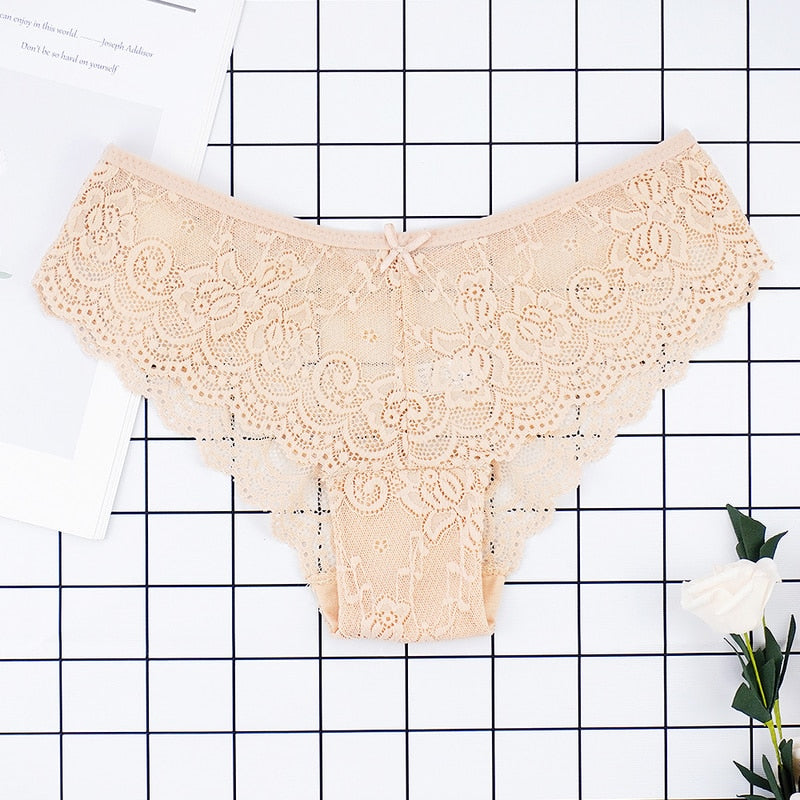 3pcs/lots Women Briefs Sexy Full Lace Panties Hollow Out Low-waist Female Shorts Soft Solid Color Breathable Underwear Fast Ship