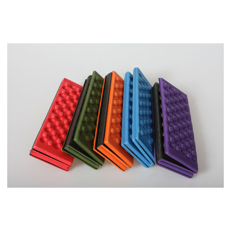 MENFLY Picnic Camping Mat Beach Moisture-Proof Foldable XPE Cushion Hiking  Portable Small Mats Egg Trough Waterproof Pad