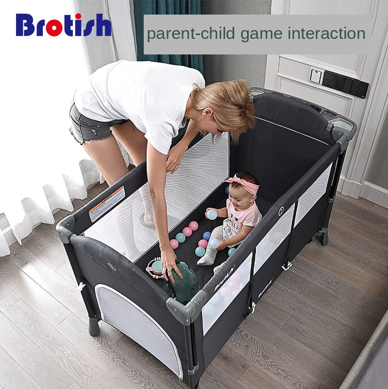 Baby Bed Crib Portable Bassinet Bedside Cradle Play Game Bed Foldable Playpen Newborn Bed With Changing Table,Toys,Storage Bag