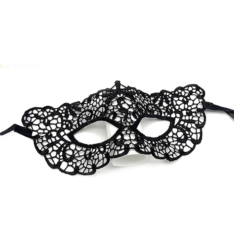 Women Hollow Lace Masquerade Face Mask Sexy Cosplay Prom Party Props Costume Halloween Masquerade Mask Nightclub Queen Eye Mask